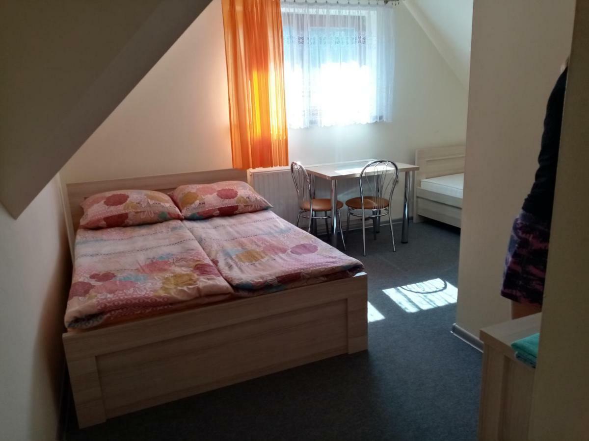 Noclegi U Celiny I Jozefa Lapszanka Exteriör bild