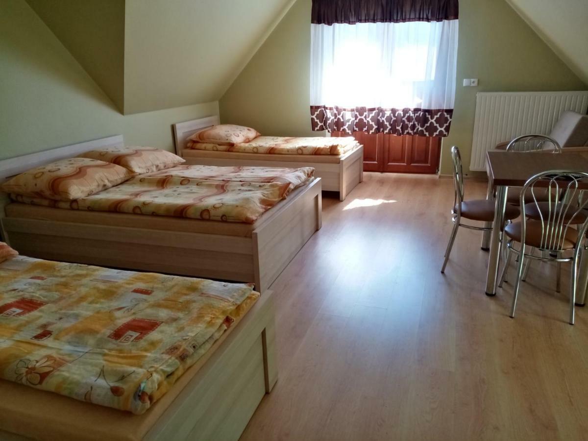 Noclegi U Celiny I Jozefa Lapszanka Exteriör bild